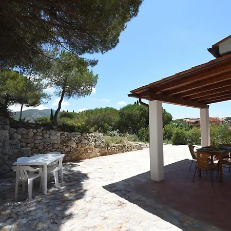 Villino Ginestra - Zona Mare Con Giardino Apartman Marina di Campo