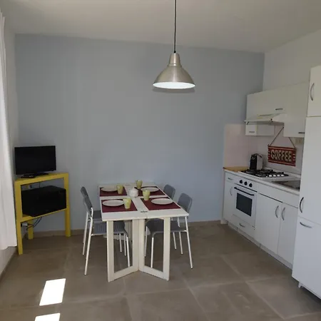 Apartman Villino Ginestra - Zona Mare Con Giardino